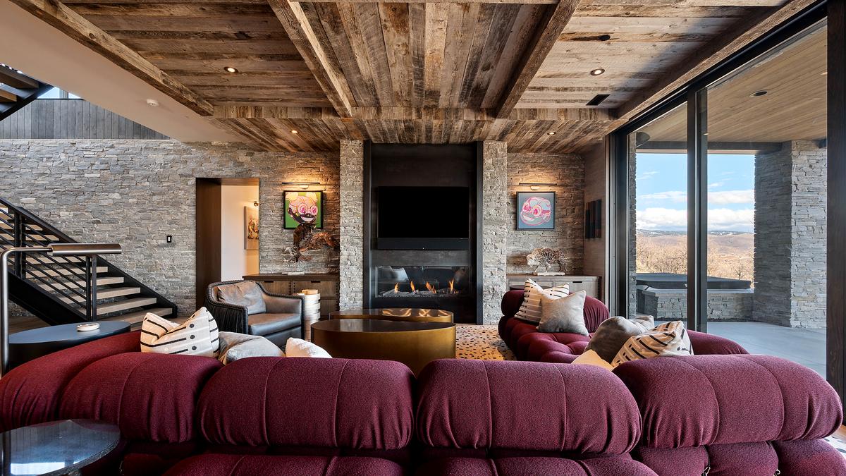 Sitting Area