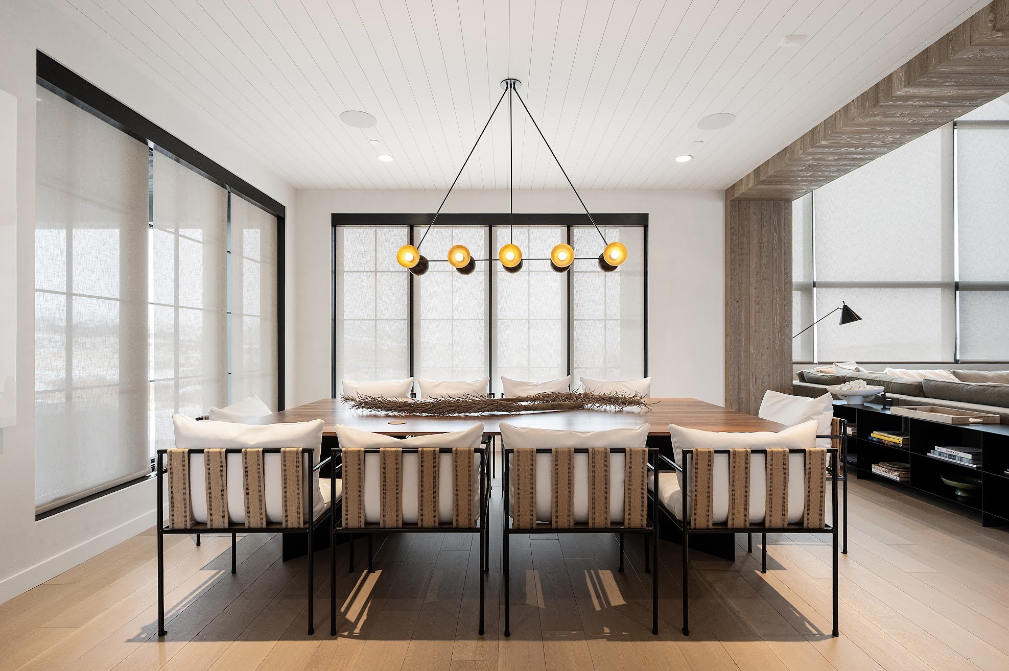 Promontory TruGolf simulator room with architectural lighting